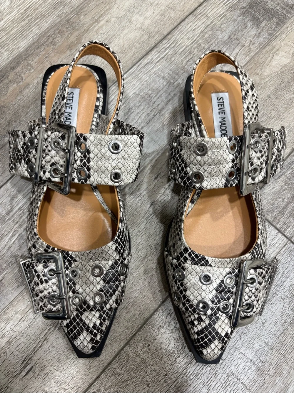 Steve Madden Graya Slingback Shoe